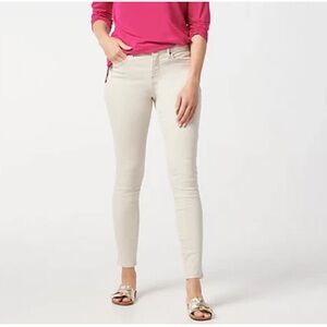 NWT NYDJ - Ami Skinny Legging Jeans Raw Hem - Feather Size‎ 14